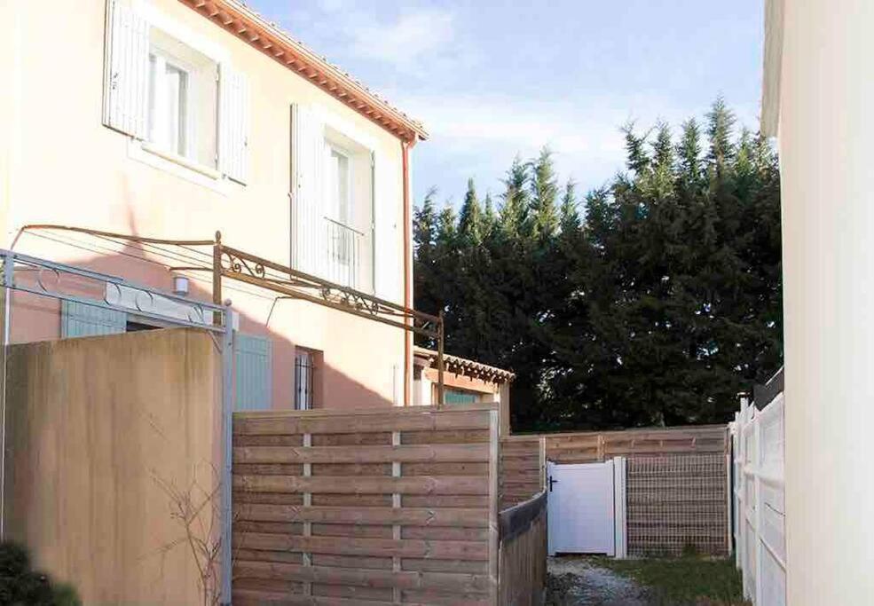 Gite Les Coquelicots 2 Quartier Residentiel LʼIsle-sur-la-Sorgue Zewnętrze zdjęcie